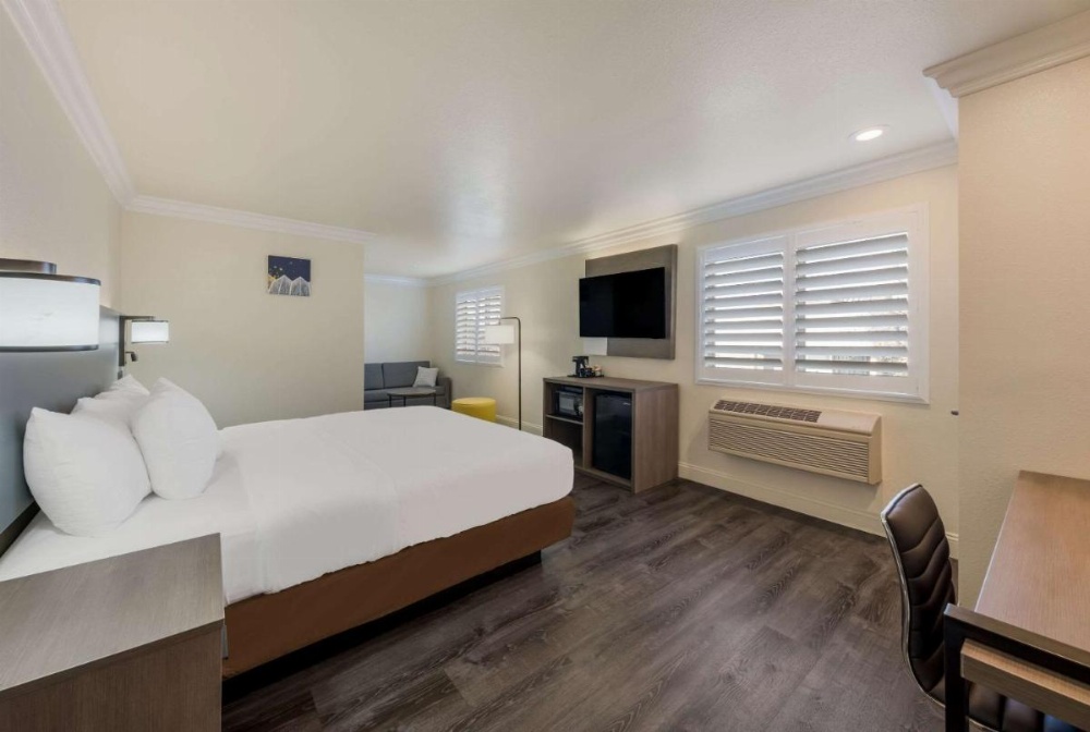Comfort Inn Gilroy Image 10