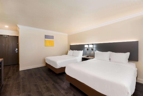 Comfort Inn Gilroy image 11