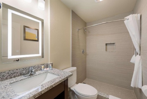 Comfort Inn Gilroy image 12