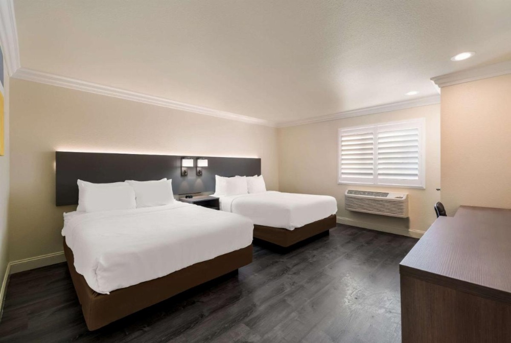 Comfort Inn Gilroy Image 13