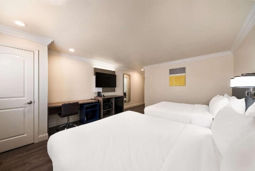 Comfort Inn Gilroy image 15