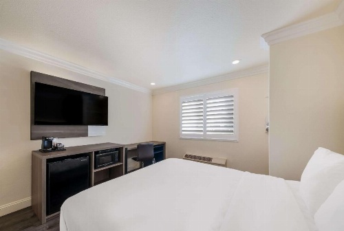 Comfort Inn Gilroy image 27