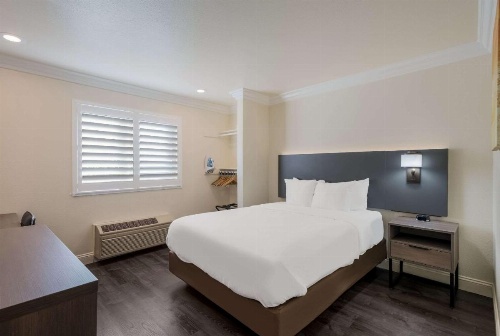 Comfort Inn Gilroy image 29