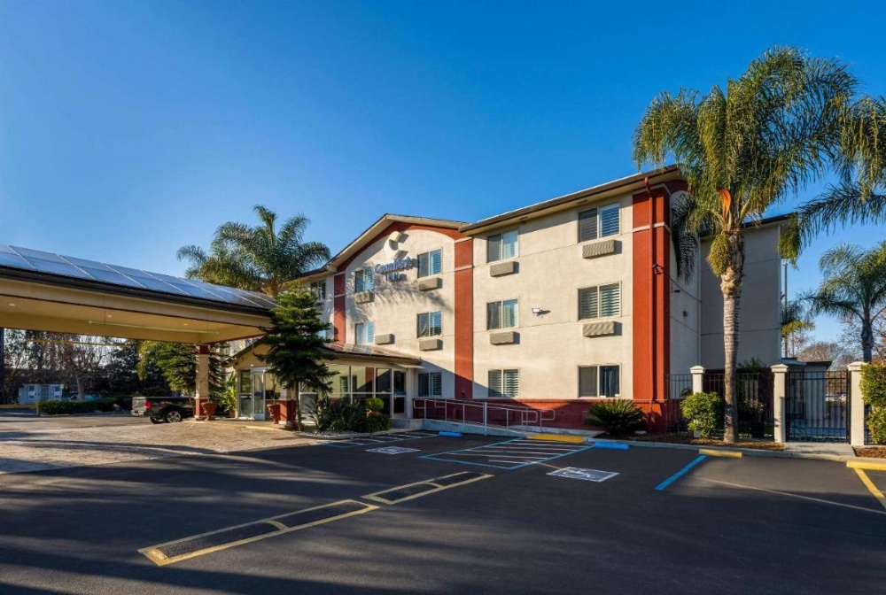 Comfort Inn Gilroy Image 33